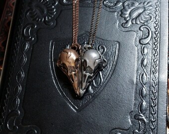 Antiquarium Heart set- crow necklace, gothic jewelry, matching necklace, victorian jewelry, larp, skull necklace, raven jewelry, steampunk