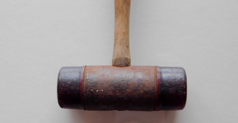 Vintage Wood /& Steel Hammer Primitive