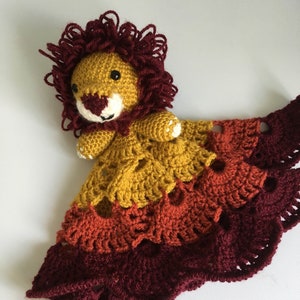 Loopy the Lion Security Blanket Crochet Pattern