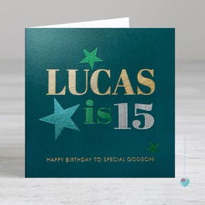Carte d'anniversaire personnalisée pour garçon ou homme - N'importe quel nom - N'importe quel âge - Design simple et moderne - Carte typographique de luxe vert foncé -