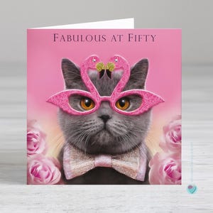 Carte 50e anniversaire pour femme - Carte Fabulous at Fifty - Carte chat bleu britannique - Possibilité d'ajouter un message imprimé personnalisé ou un verset à l'intérieur