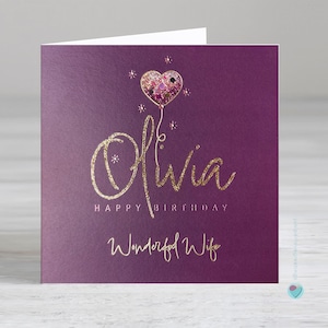 Carte d'anniversaire personnalisée pour femme, petite amie - N'importe quel nom - N'importe quelle relation - Prénom luxueux en feuille d'or + pierres précieuses décoratives scintillantes finies à la main
