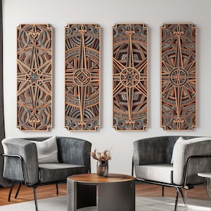 Könnte beinhalten: Drei Holz-Wandbilder mit komplizierten geometrischen Mustern in Braun-, Orange- und Blautönen. Die Paneele sind in einer Reihe an einer weißen Wand angeordnet.