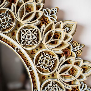 Väggspegel med blommandala, geometriskt vintage blommönster handgjord träkonst, present till henne bild 9