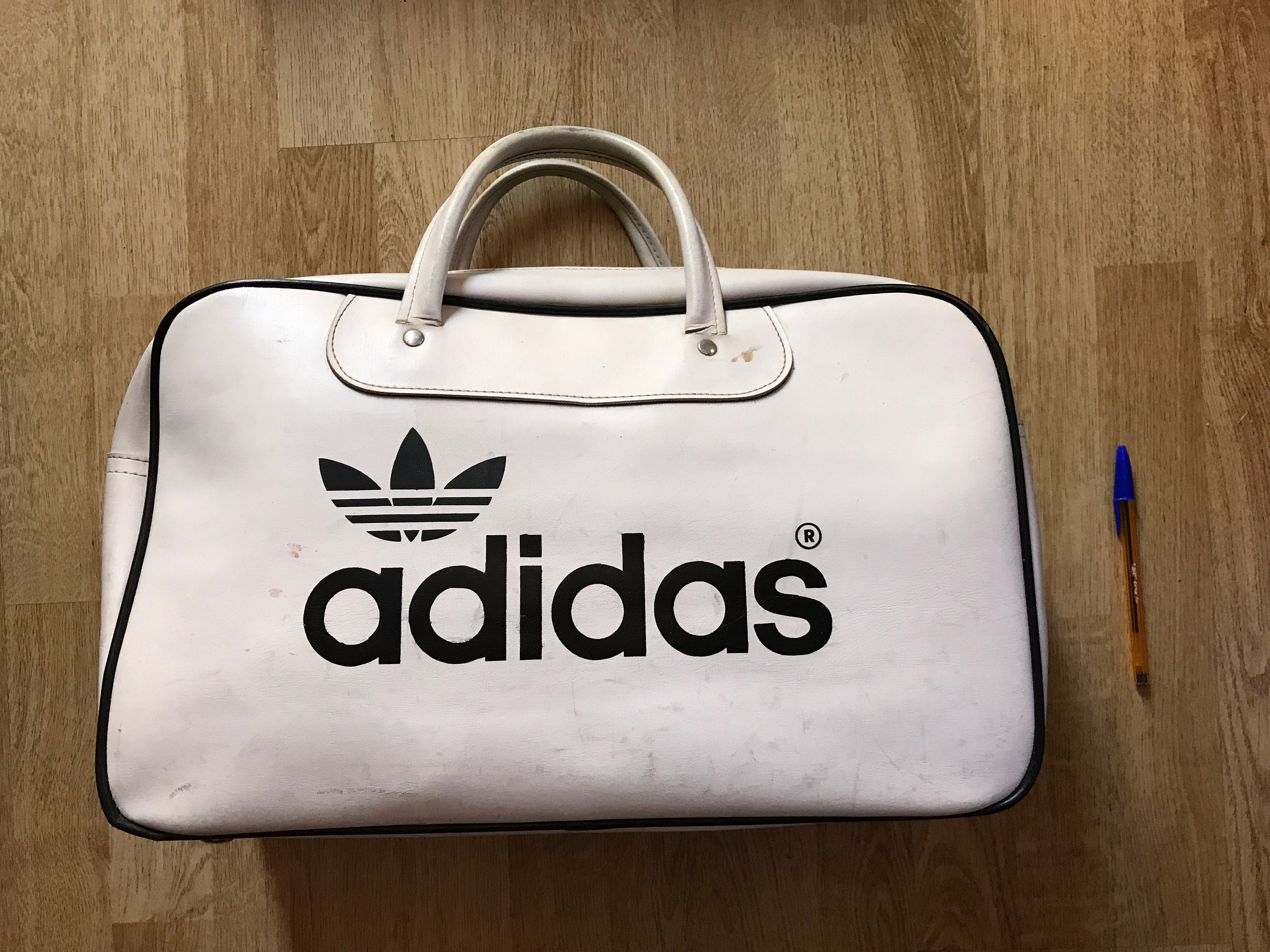 adidas vintage bag