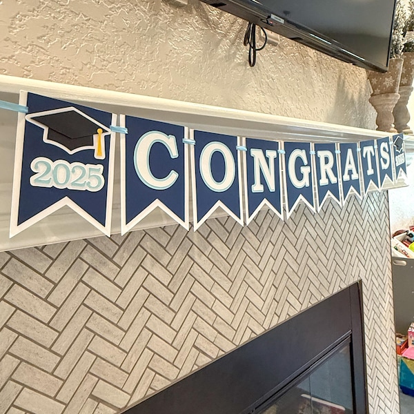 Congrats Graduation Banner / Graduation Banner Decoration / Graduation Party / 2026 Graduation Banner / Class of 2026 / Navy Blue / Custom