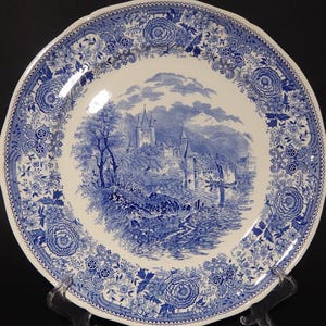 VILLEROY & BOCH Mettlach Saar Vintage Round Tray Porcelain Burgenland Decor