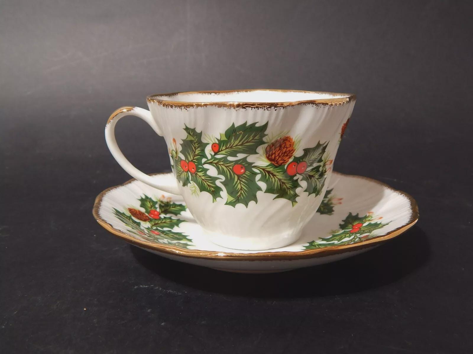 Tazza Da Tè In Bone China Verde - Con Piattino E Cucchiaio, 192,8 Ml, Finitura Opaca