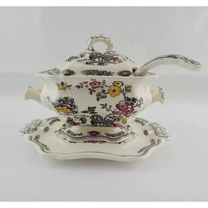 Antique Egoiste Mason&#39;s Patent ironstone China Manchu Pattern Tureen tureen