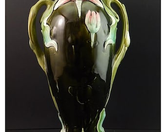 Antique rare precious art nouveau ceramic barbotine vase Gustave de Bruyn Lille