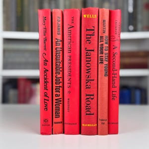 Retro Vibrant Red Vintage Book Set – Bold Shelf Styling with a Pop of Color