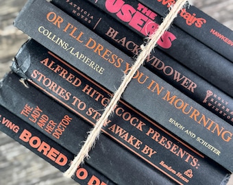 Lote de libros espeluznantes vintage en negro y naranja para decoración gótica