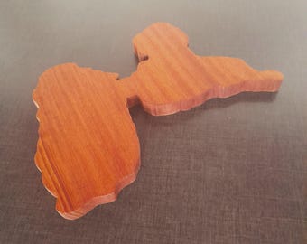 Guadeloupe, trivet made of solid exotic wood. Handcrafted.