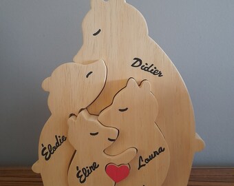 Family teddy bears, 3D wooden puzzles, French handcrafted creations. Personalization with names. Family gift idea.