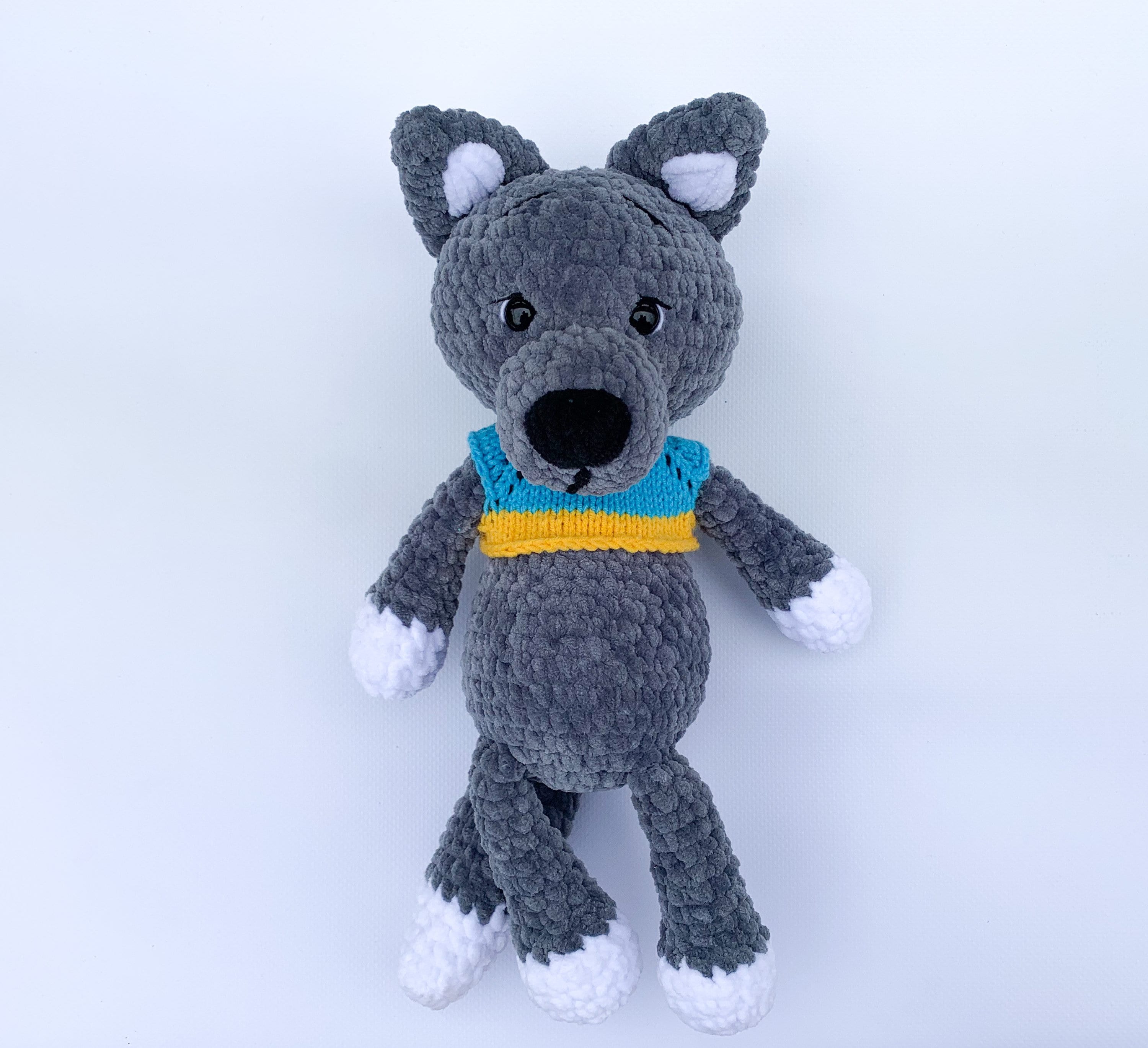 Poupée de loup en peluche, peluche de loup, animaux des bois, cadeau ukrainien, décor de loup, peluche personnalisée, animal en peluche, cadeau de bab