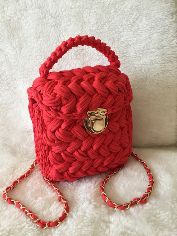 Supreme backpack best sale for kids