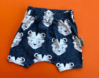 Harem Shorts "Tiger" Organic baby clothes, toddler clothing, newborn, baby shower, handmade clothing