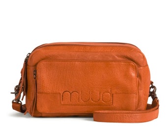 muud Stavanger crossbody bag made of genuine leather whiskey color