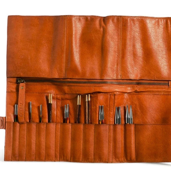 muud Stockholm Handmade leather case for interchangeable needles + circular knitting needle