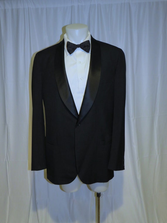 Brooks brothers hotsell shawl collar tuxedo