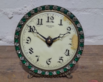 1930s New Haven Strut Clock | Vintage American Bedside Clock | Quartz Movement | Art Deco Style