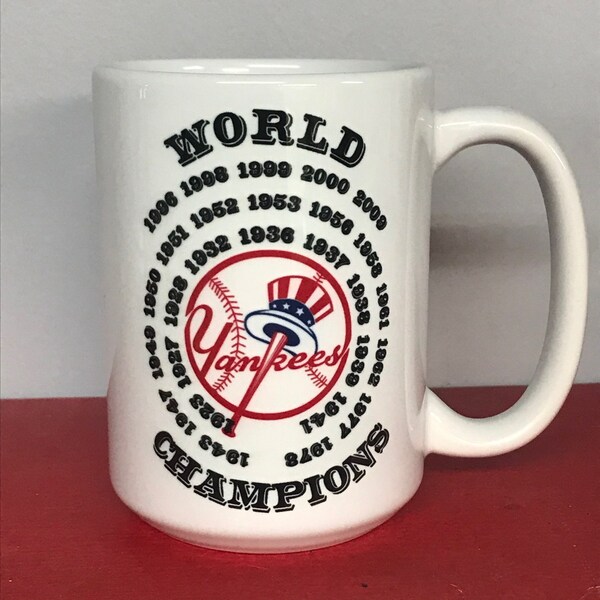 2 Different 2000 New York Yankees World Series Champs Posters – 16x20in – Derek Jeter – Original