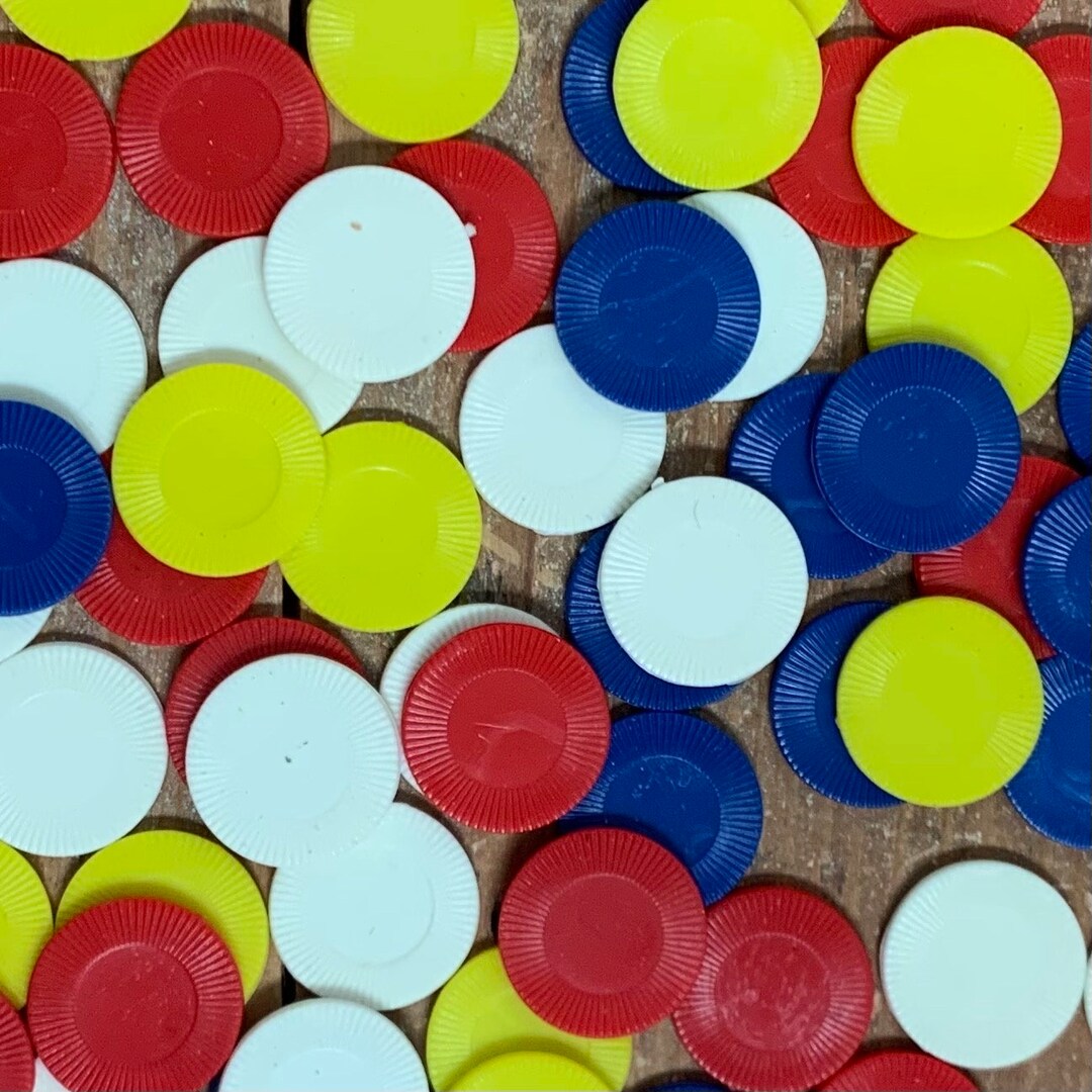 Vintage Plastic Ridged 3/4 Inch Mini Counting Chips | Midcentury Rummy ...