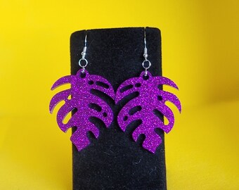 Monstera Leaf Earrings in Amethyst