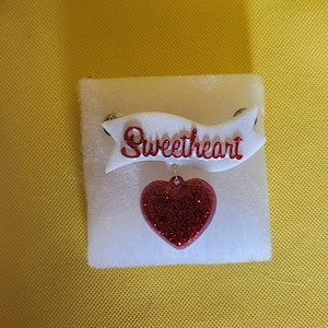 Sweetheart Brooch in Bitten Red and Shimmery White