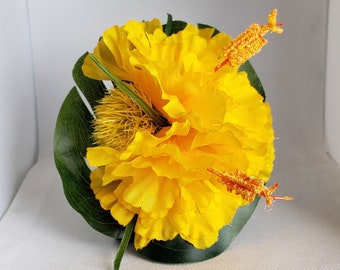 Double Hibiscus Hair Clip in Yellow