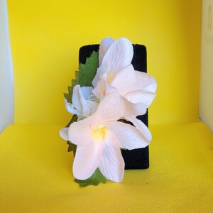Triple Plumeria Hair Flower in Champagne