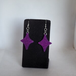 Retro Atomic Diamond Shaped Earrings in Amethyst Purple