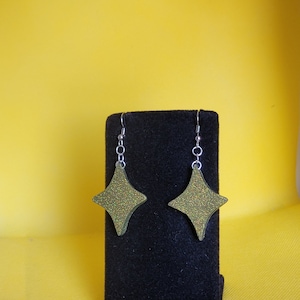 Atomic Diamond Shaped Earrings in Basil
