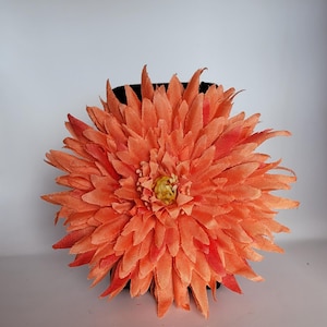 Chrysanthemum Hair Flower in Orange