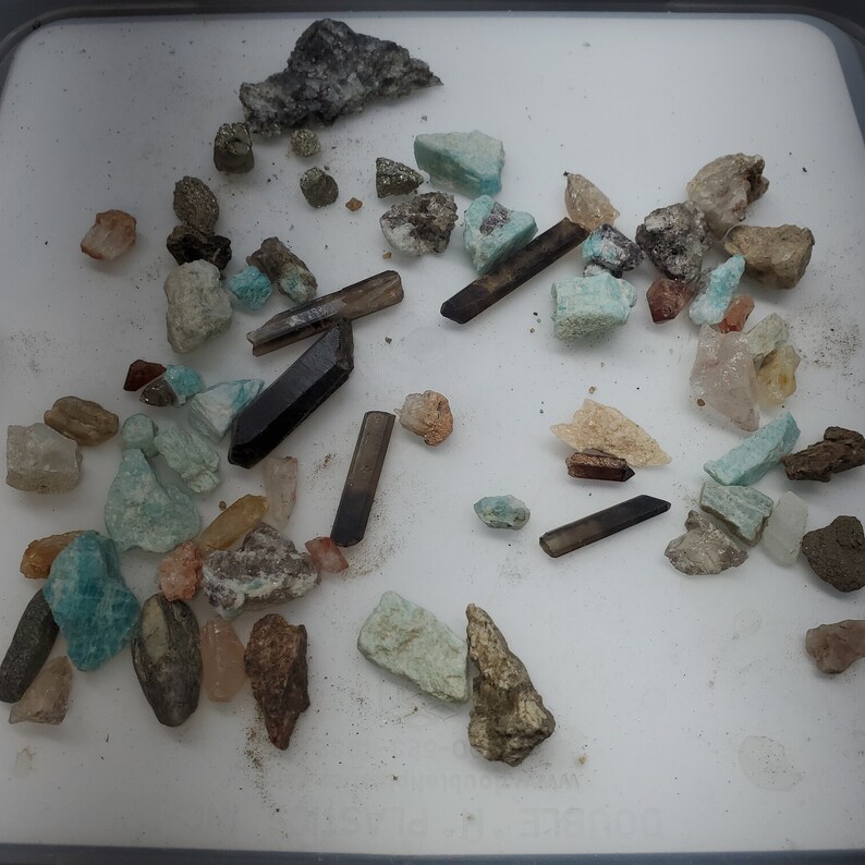 Colorado Crystal & Gemstone Paydirt Rare Crystals Gems Etsy