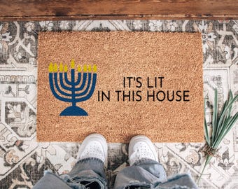 Hanukkah Doormat, Chanukah Decor, Hanukkah Decorations, Festival of Lights Holiday Doormat, Hanukkah Decor, Seasonal Decor Happy Hanukkah