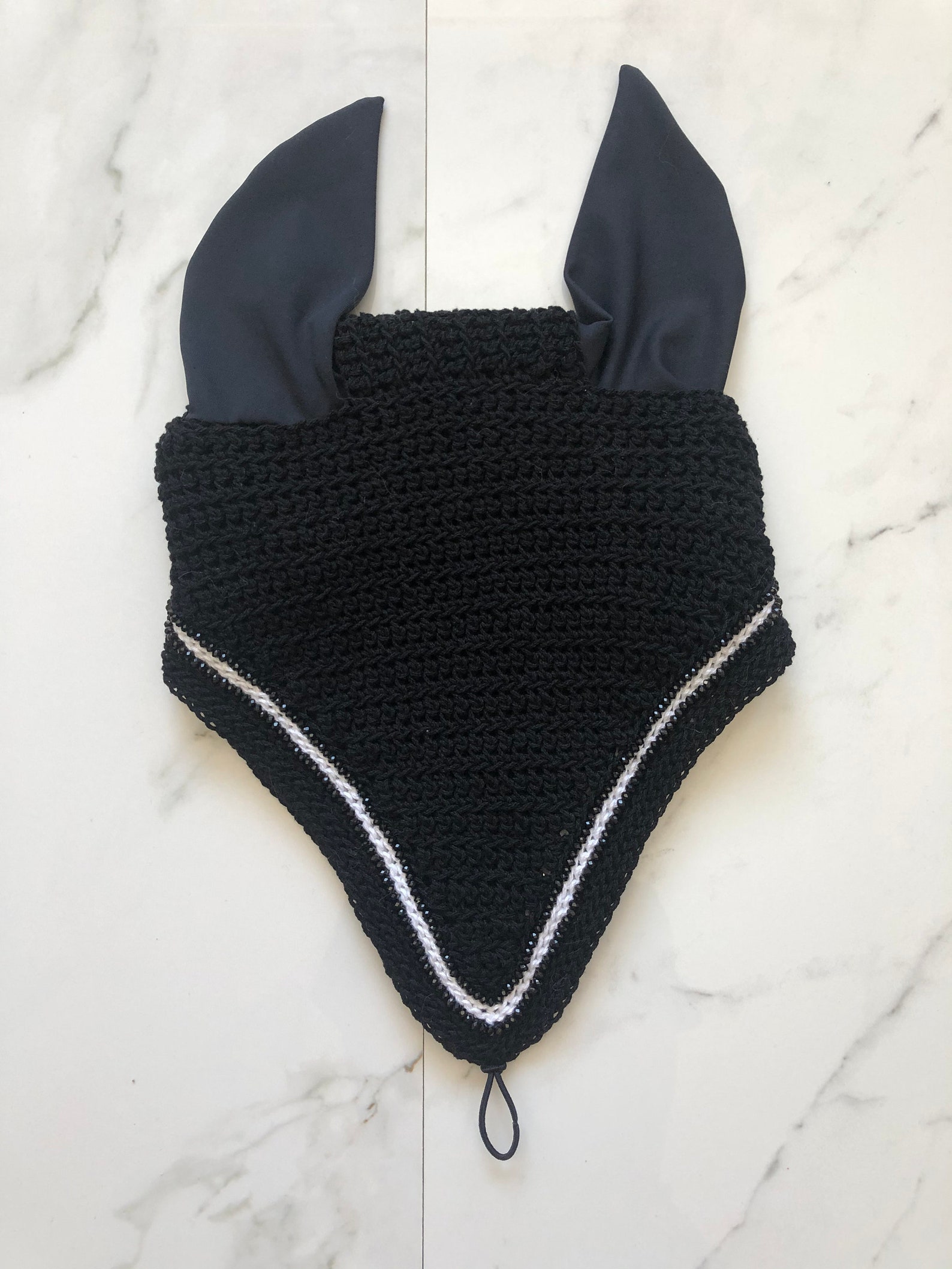 tiedown de cheval en noir avec garniture blanche et Etsy