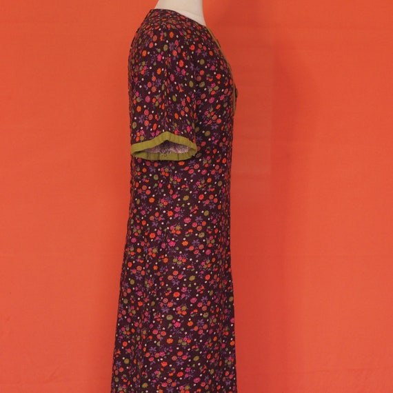 1970s Handmade Purple Floral Dress - image 5