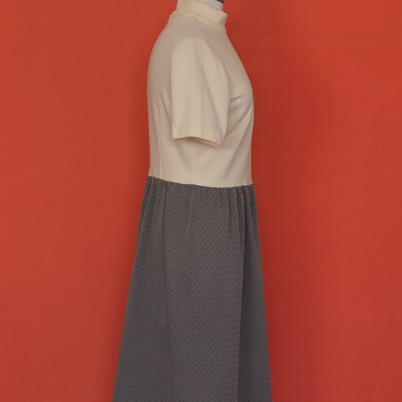 1960s Handmade Mock-Neck Secretary Dress - image 3