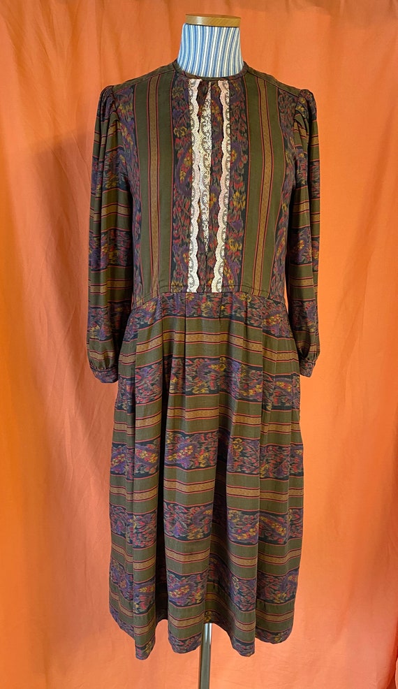 1970s Leslie Fay Puff-Sleeve Dress