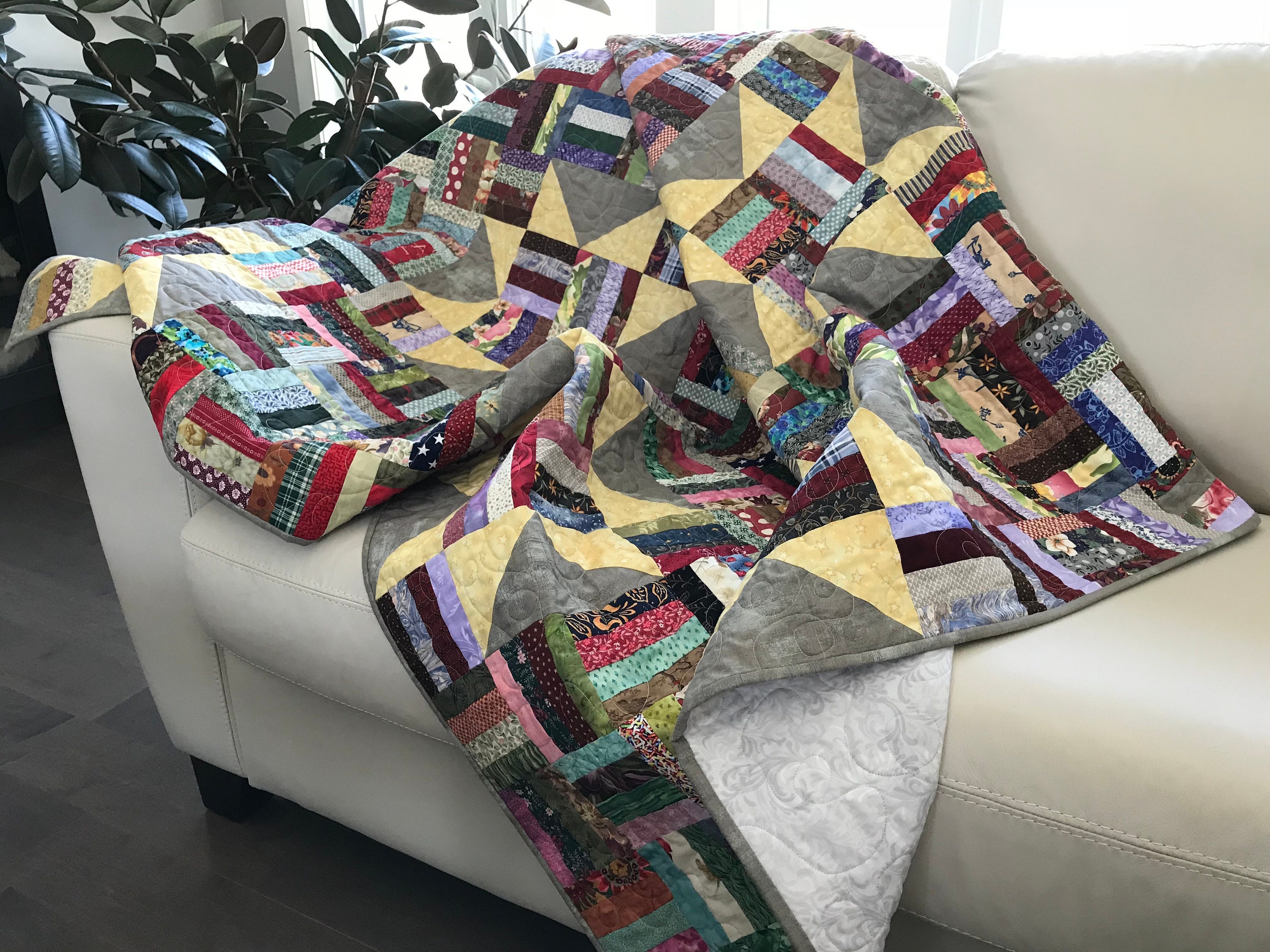 Multicolour Quilted Throw or Blanket With Star Motif, Traditional Quilt