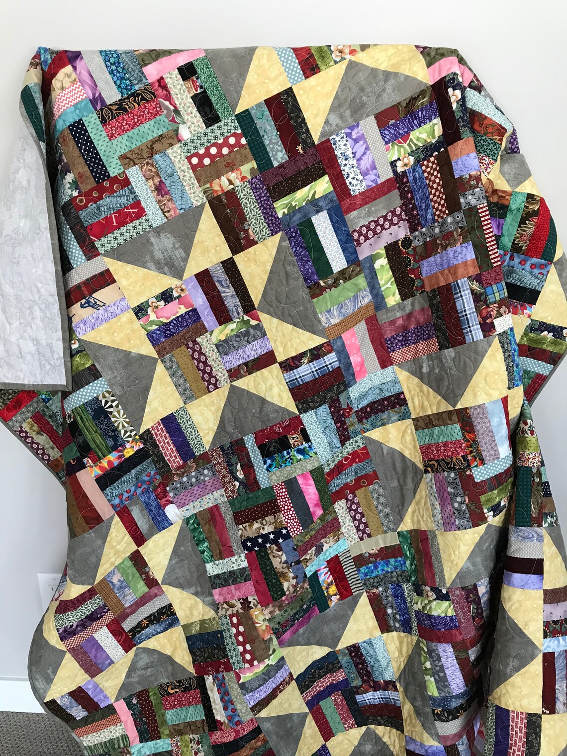 Multicolour Quilted Throw or Blanket With Star Motif, Traditional Quilt