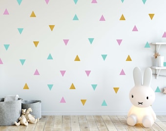 Polka Dots Wall Decals Peel & Stick Stickers Triángulos, LF009