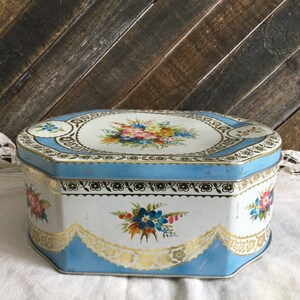 Retro kitchen storage Vintage Peak Freans Cheese wafer sticks Tin