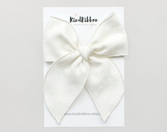 Off White Linen Bow