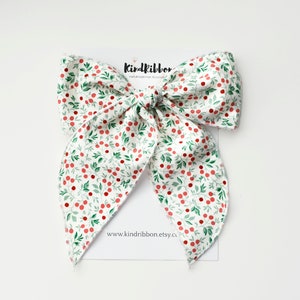 Liberty of London - Frost Berry Christmas Bow