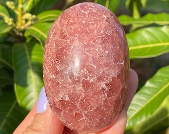 Strawberry Quartz, Strawberry Quartz Palm Stone, Smooth Stone, Strawberry Quartz Soap Stone, Palm Stones