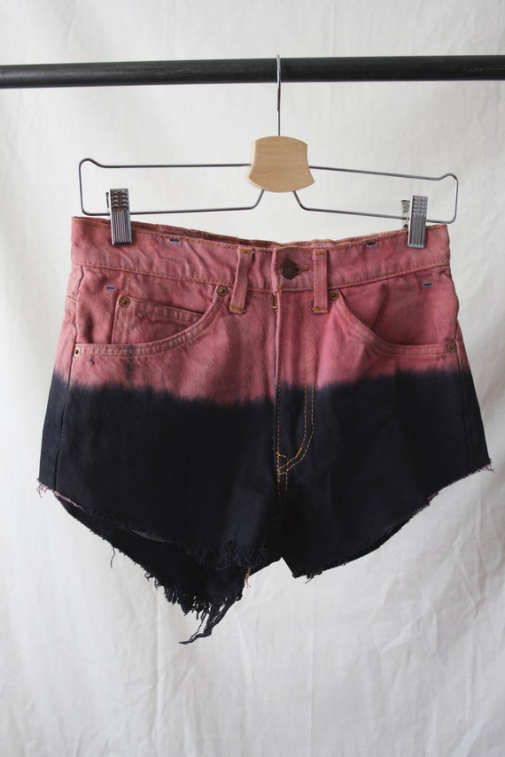 Levi's Ombré Denim shorts - image 7