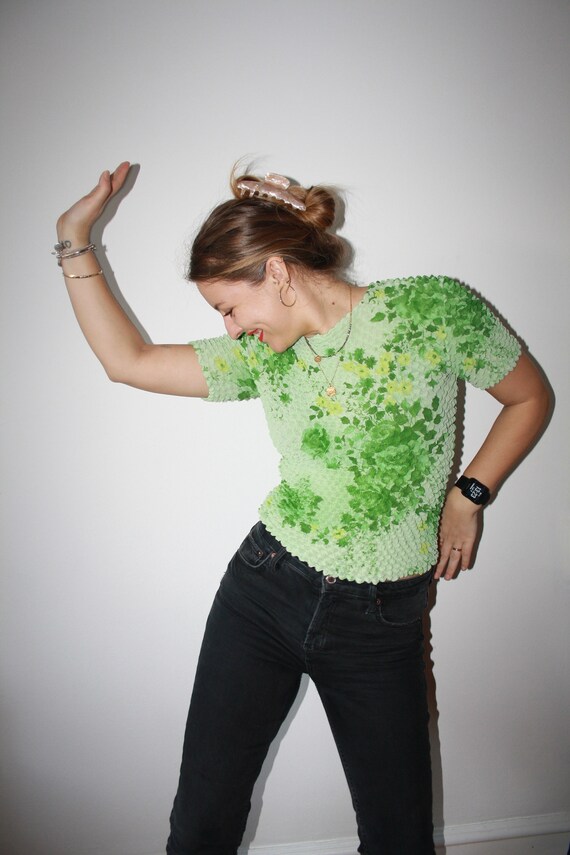 90s Green Stretchy Scrunchie Top / Pastel Print /
