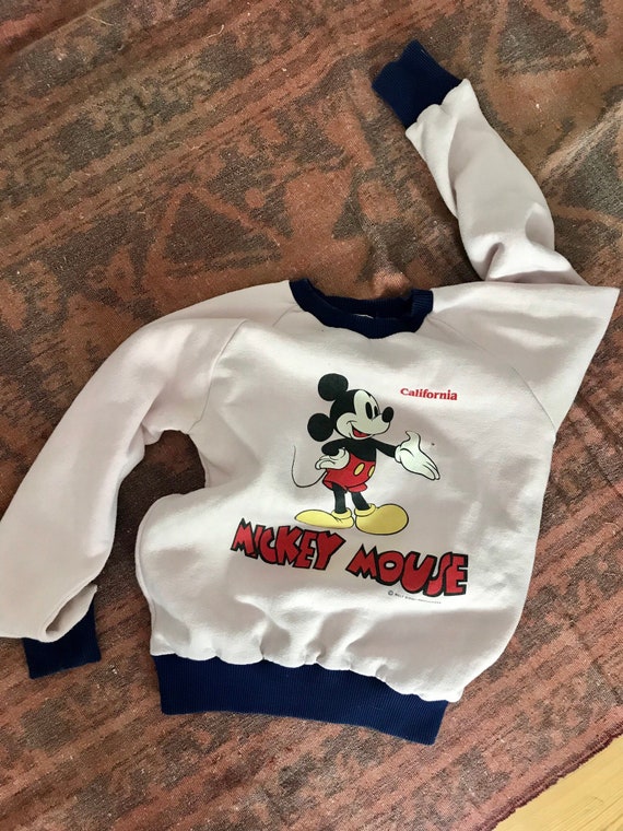 Vintage Disney Mickey Mouse Sweatshirt